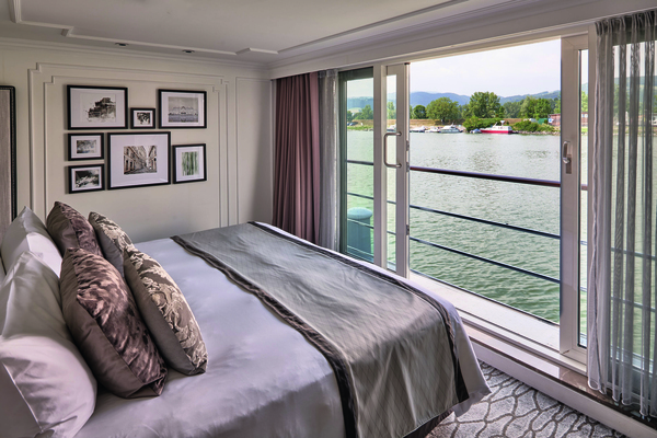 Riverside Luxury Cruises MOZART Mozart Suite - Claus Brechenmacher Reiner Baumann Photography 2.jpg